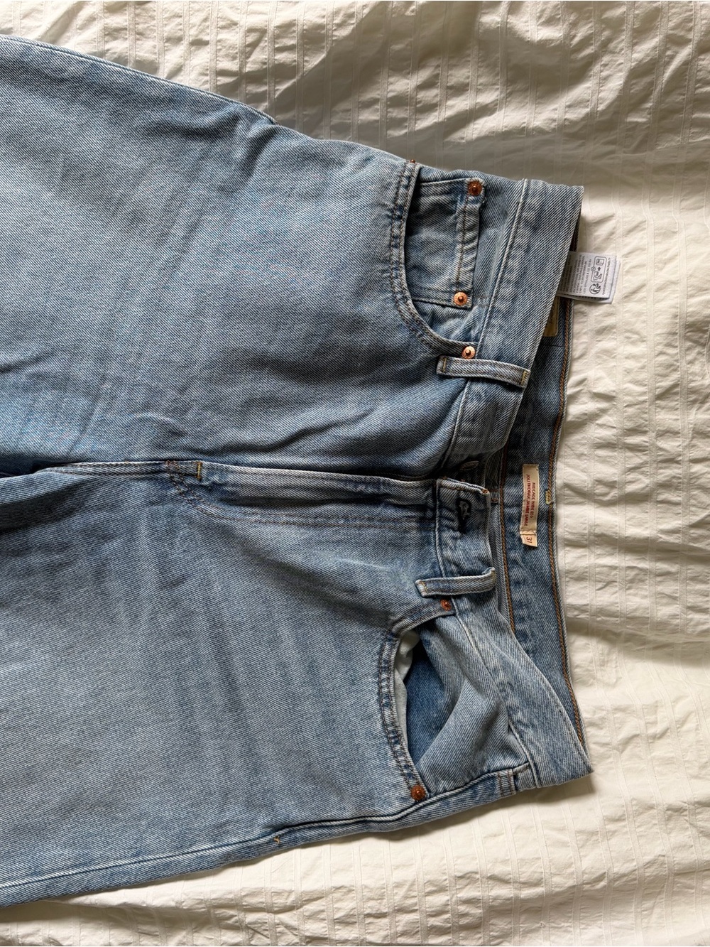 Levi's Ribcage Wide Leg Women’s Jeans - Picture 2 of 3